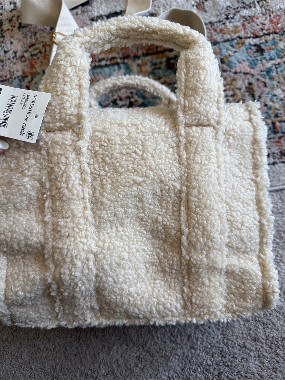 NEW- BCBGeneration Faux Sherpa Teddy Tote Bag w/ Crossbody - Picture 3 of 12